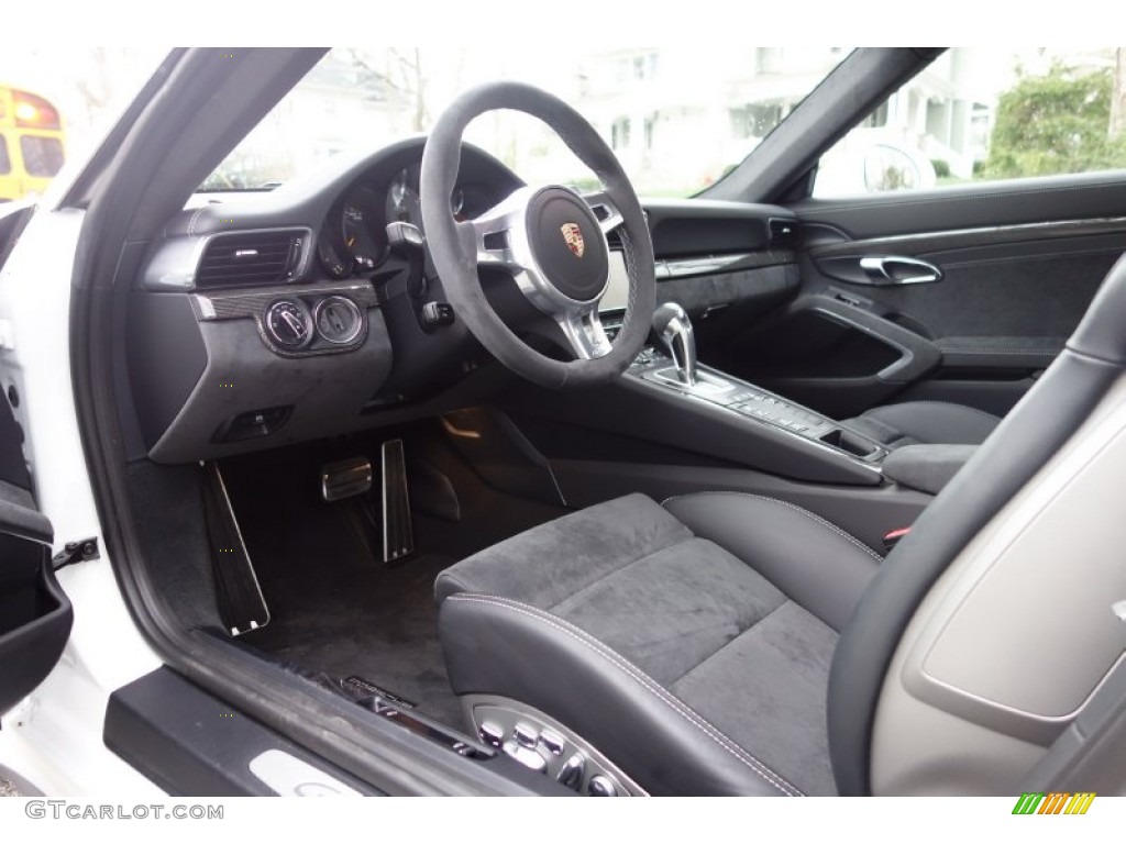 Black Interior 2014 Porsche 911 GT3 Photo #103450188