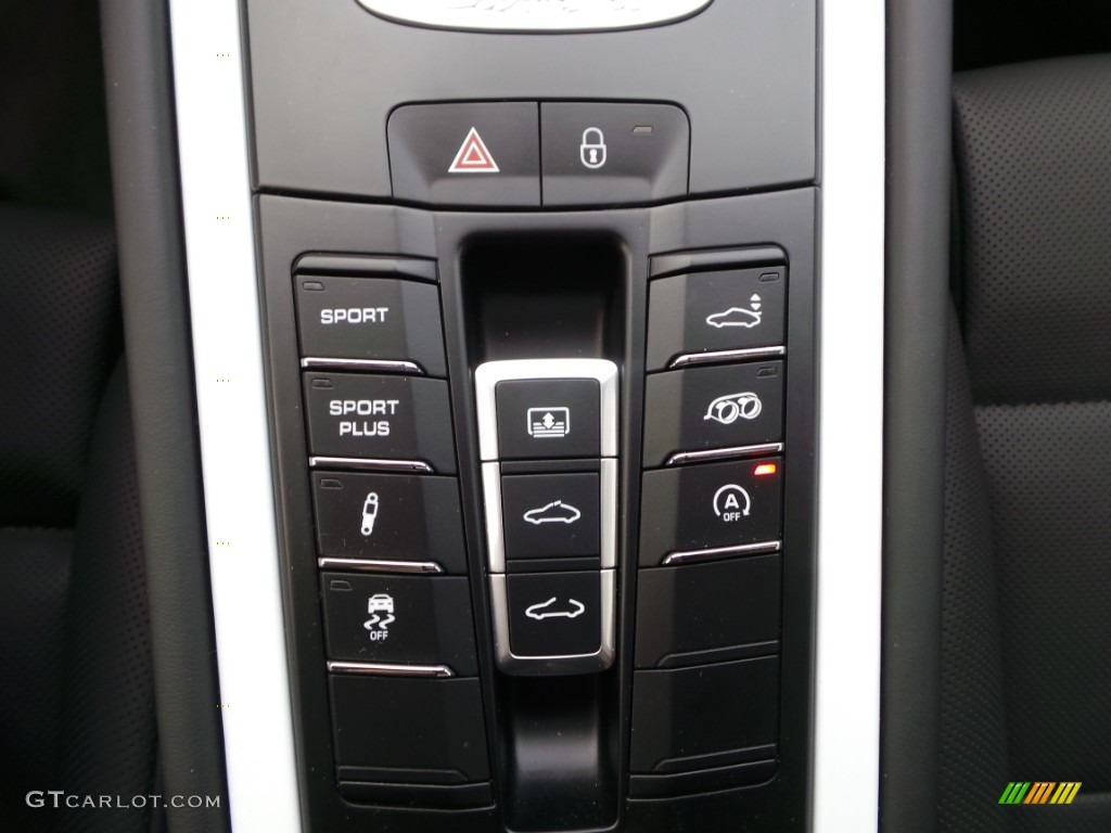2015 Porsche 911 Carrera 4S Coupe Controls Photo #103453362