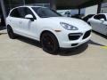 White - Cayenne Turbo S Photo No. 1