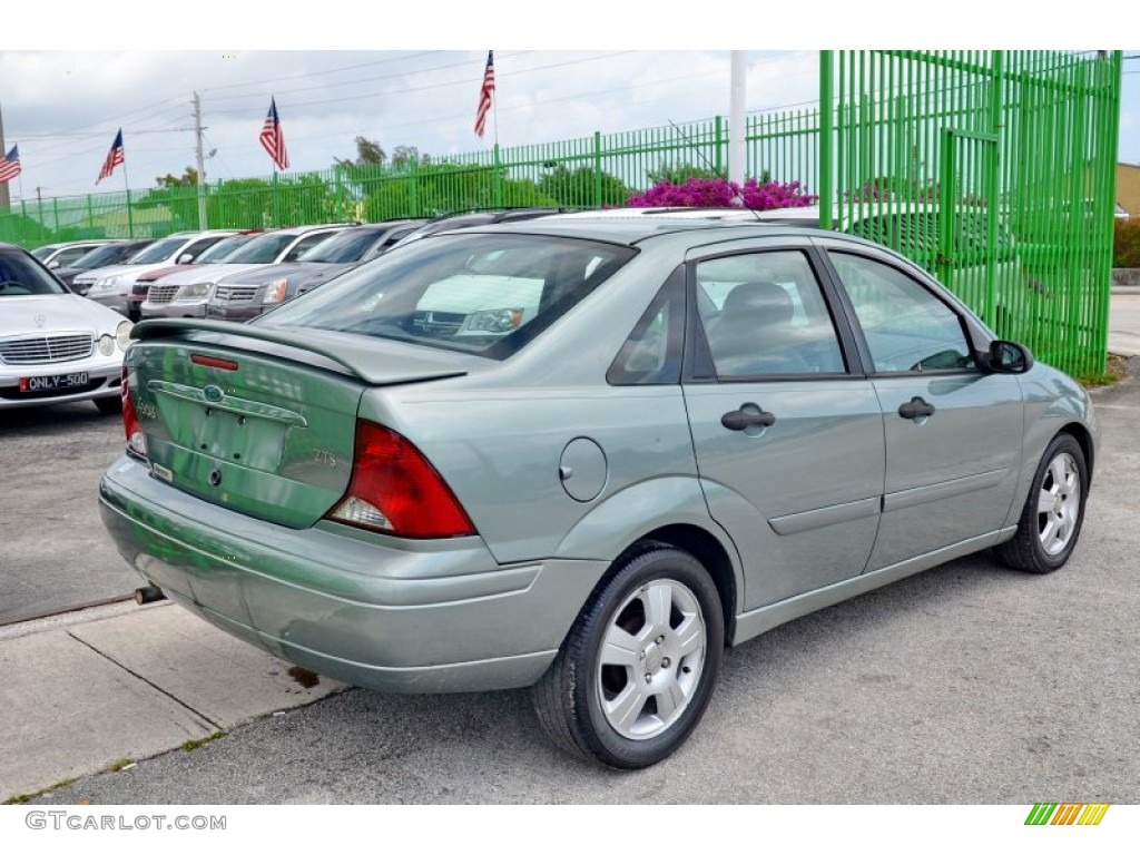 2003 Focus ZTS Sedan - Light Tundra Metallic / Medium Graphite photo #33