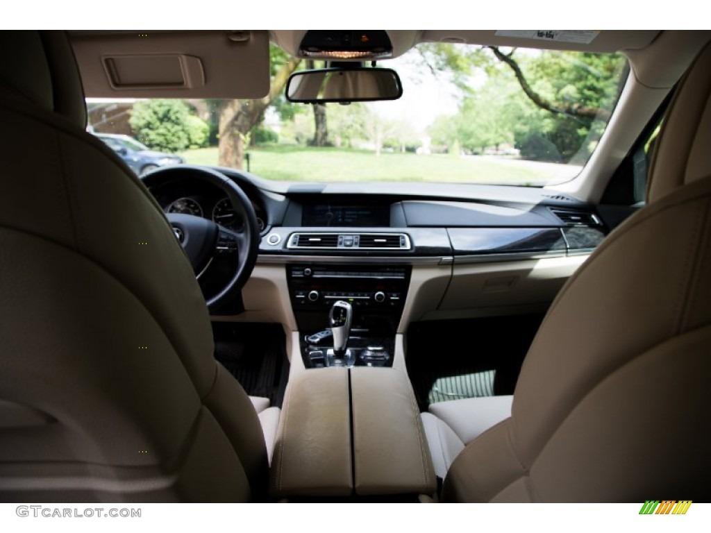 2012 7 Series 740i Sedan - Jet Black / Oyster/Black photo #10