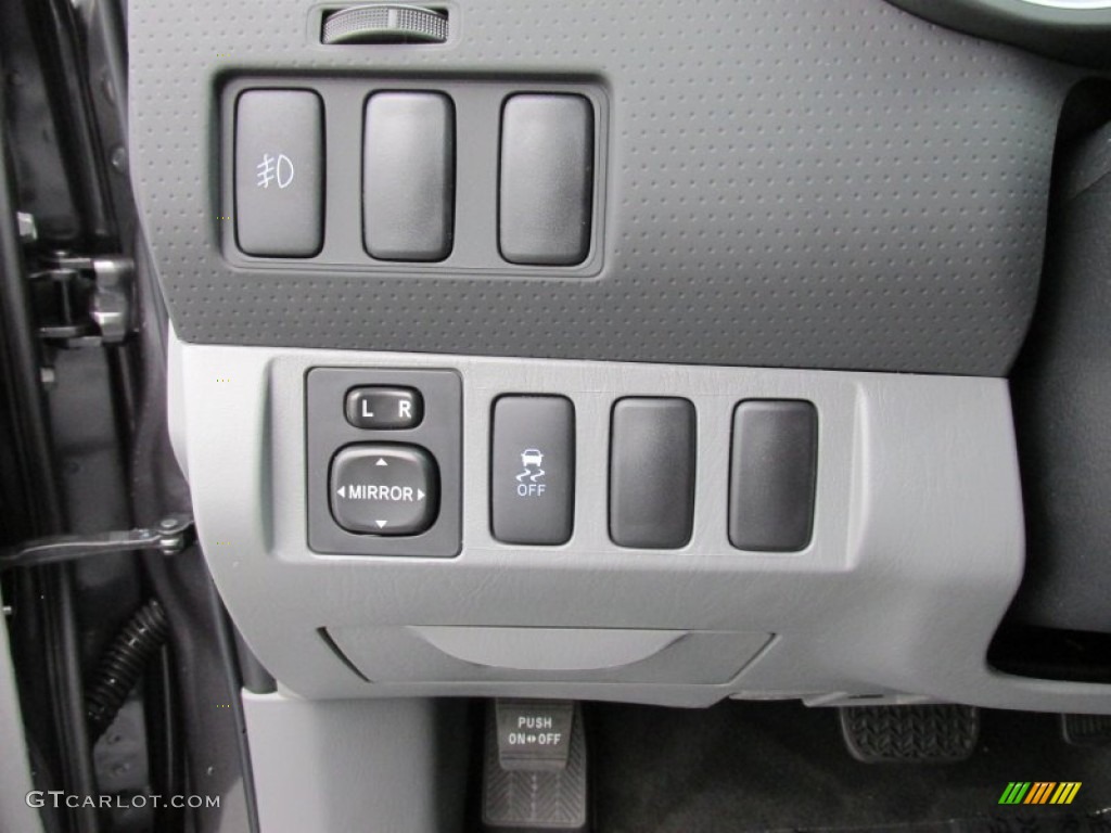 2015 Tacoma V6 PreRunner Double Cab - Magnetic Gray Metallic / Graphite photo #31