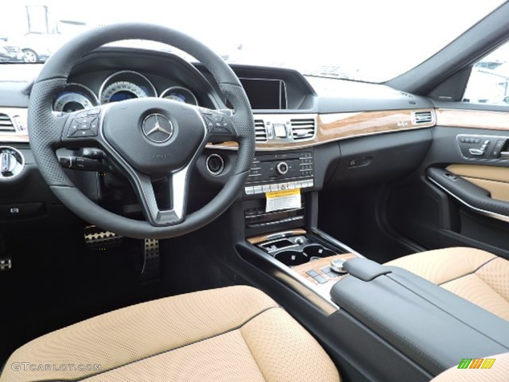 designo Sand Interior 2016 Mercedes-Benz E 400 4Matic Sedan Photo #103467540