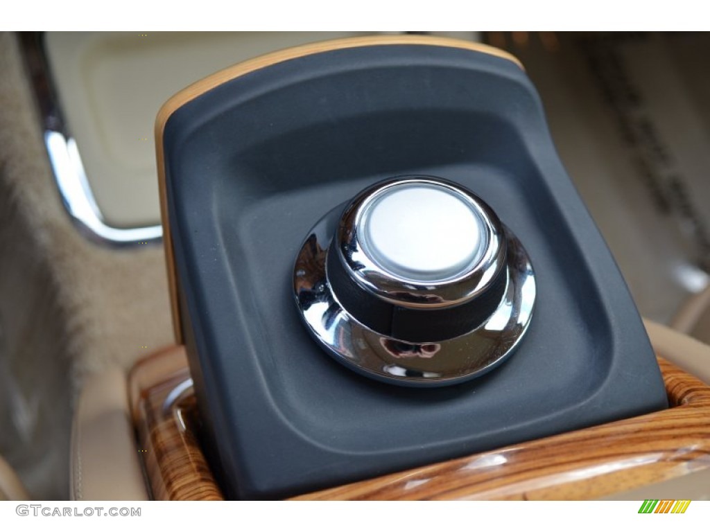 2009 Rolls-Royce Phantom Coupe Controls Photo #103467855
