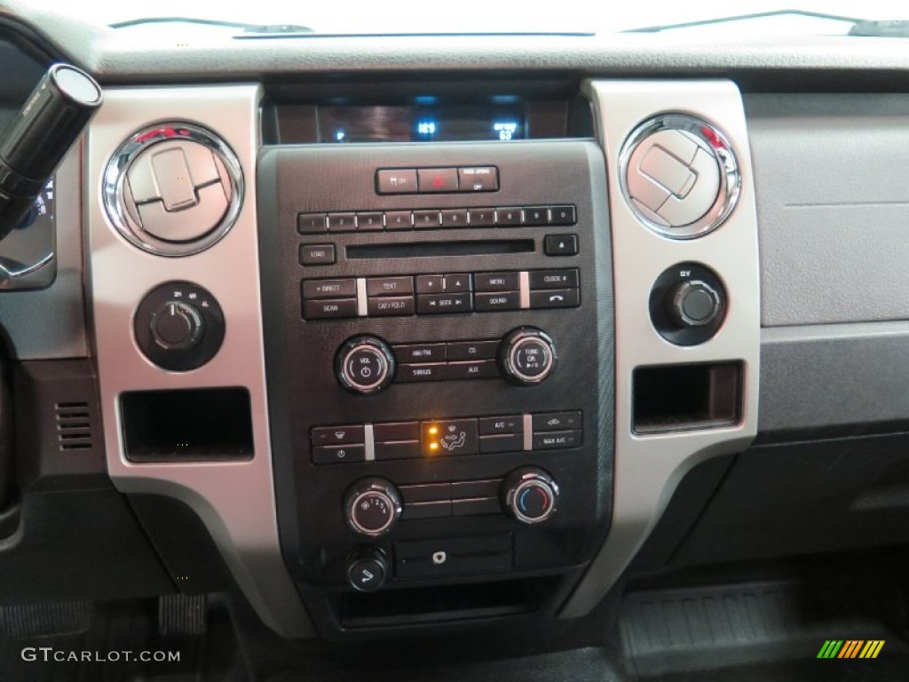 2011 F150 XL SuperCab 4x4 - Oxford White / Steel Gray photo #21
