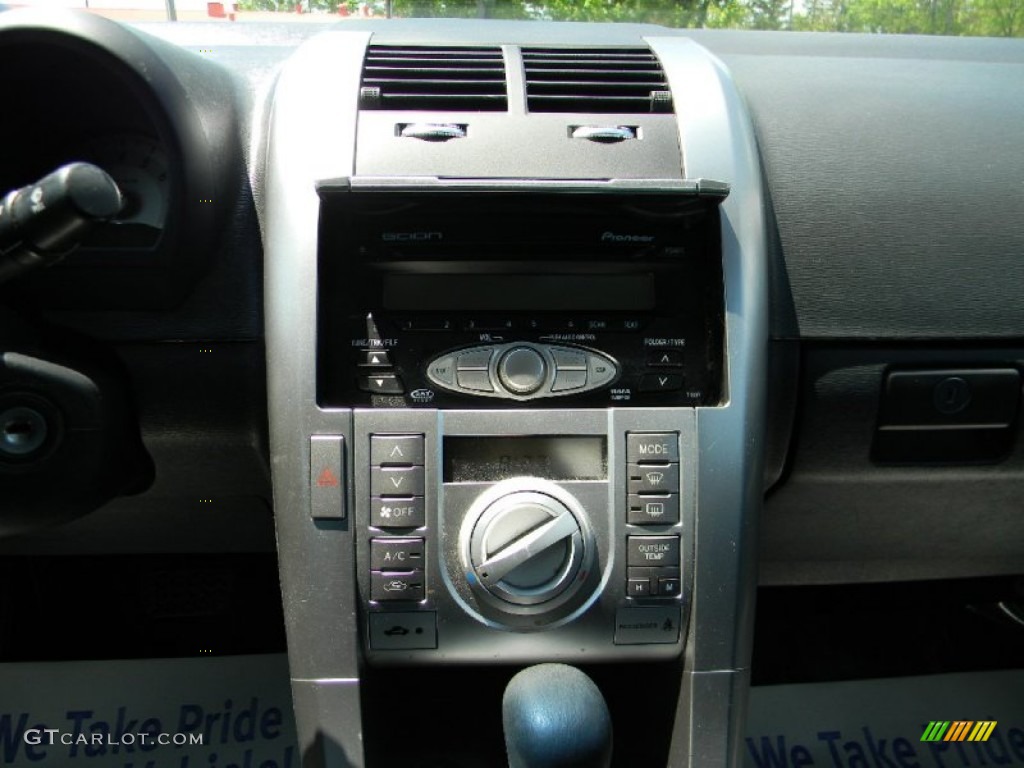2006 tC  - Nautical Blue Metallic / Dark Charcoal photo #15