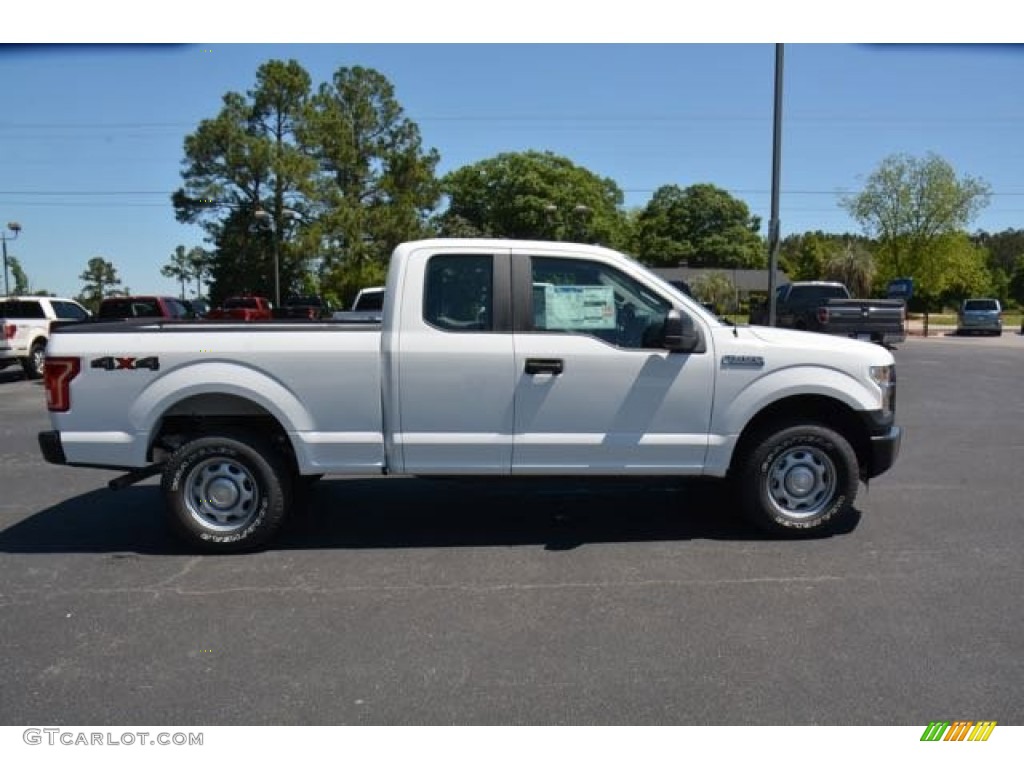 2015 F150 XL SuperCab 4x4 - Oxford White / Medium Earth Gray photo #4