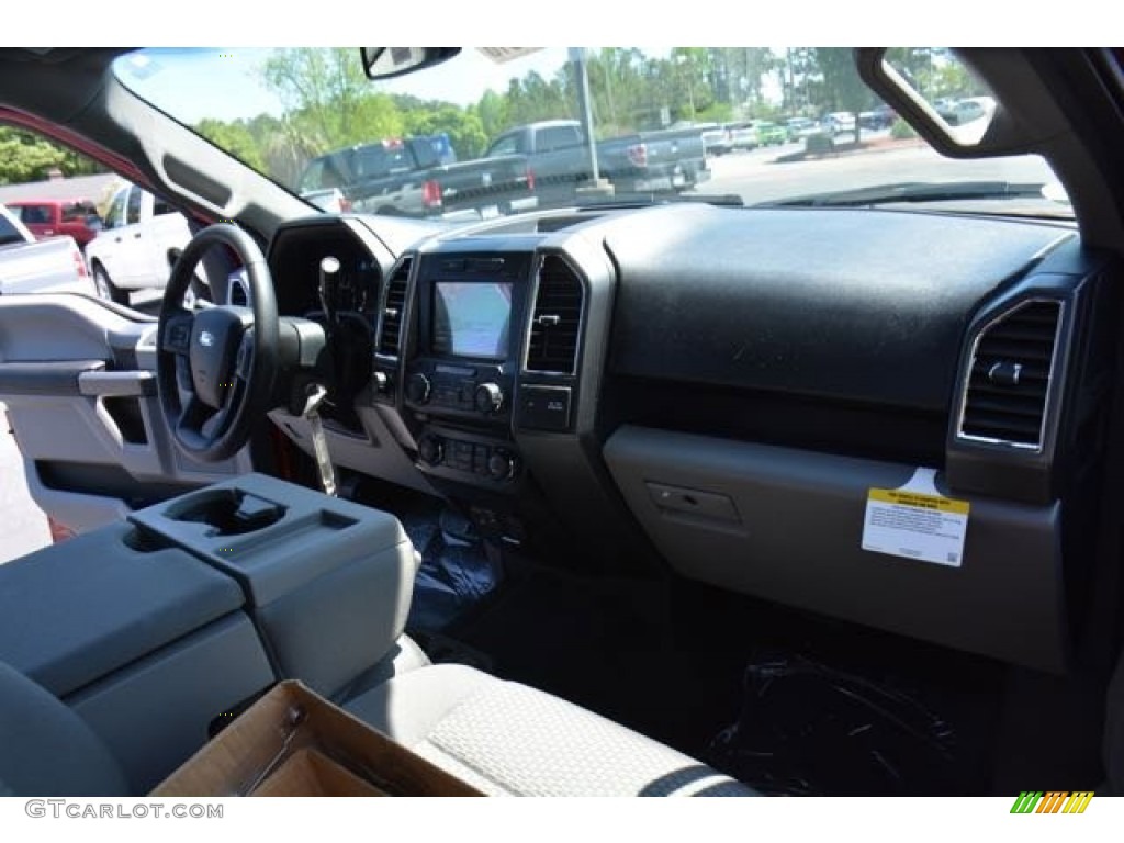 2015 F150 XLT SuperCrew 4x4 - Ruby Red Metallic / Medium Earth Gray photo #17