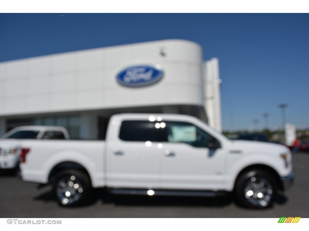 2015 F150 XLT SuperCrew - Oxford White / Medium Earth Gray photo #2