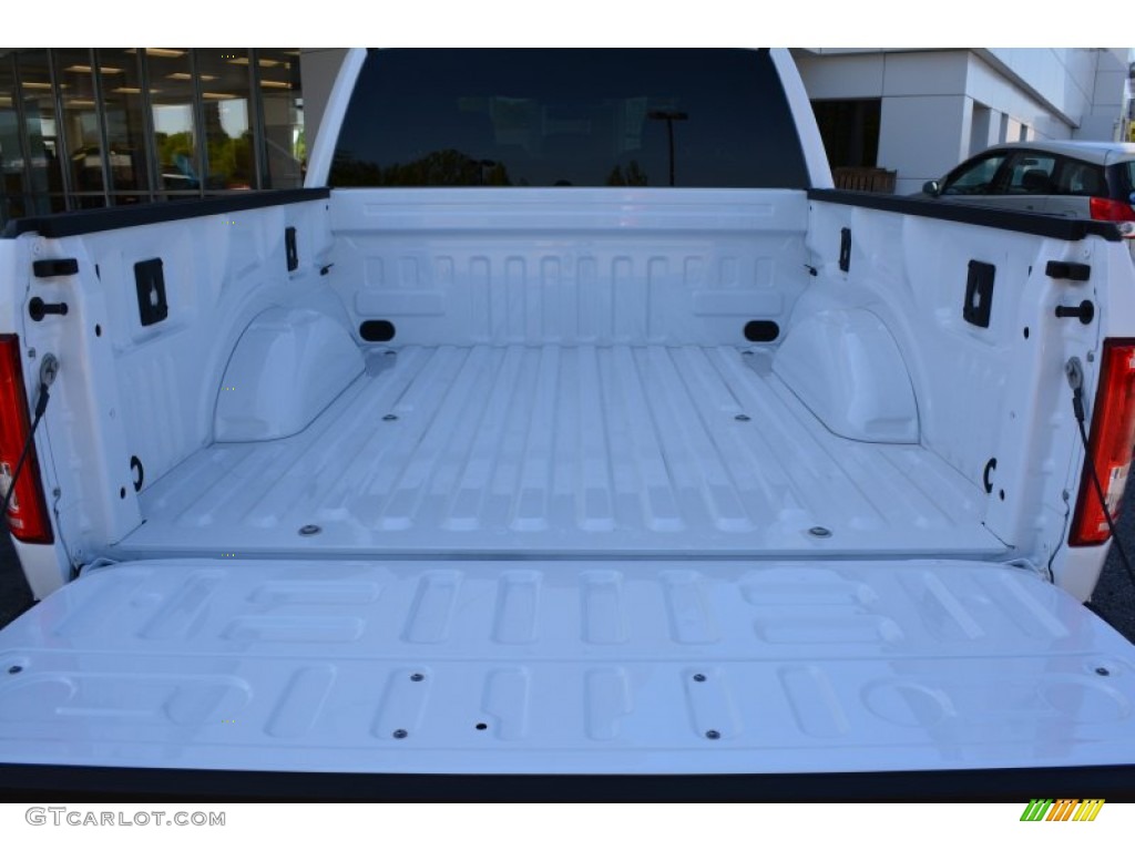 2015 F150 XLT SuperCrew - Oxford White / Medium Earth Gray photo #7