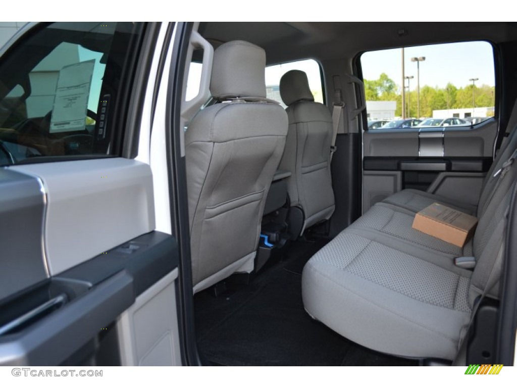 2015 F150 XLT SuperCrew - Oxford White / Medium Earth Gray photo #12