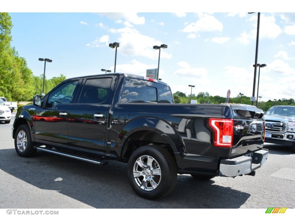 2015 F150 XLT SuperCrew - Tuxedo Black Metallic / Medium Earth Gray photo #24