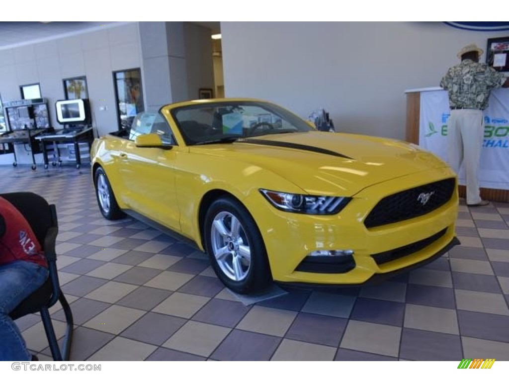 Triple Yellow Tricoat 2015 Ford Mustang V6 Convertible Exterior Photo #103480068