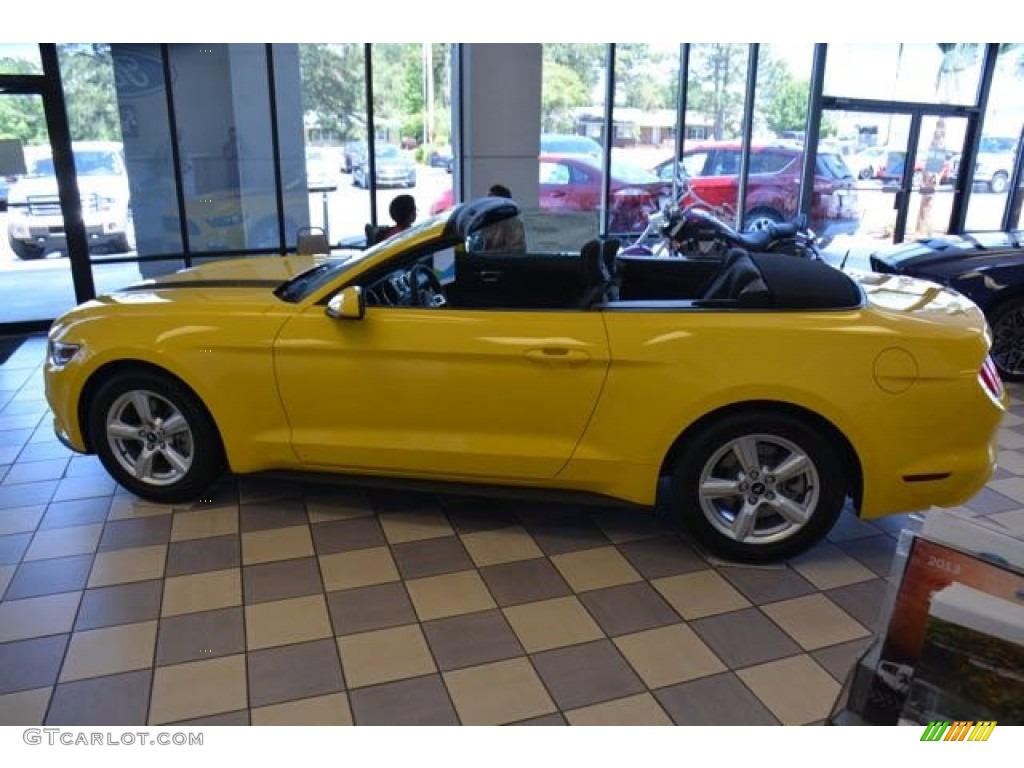 2015 Mustang V6 Convertible - Triple Yellow Tricoat / Ebony photo #8