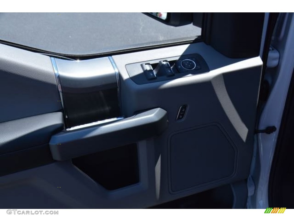 2015 F150 XLT SuperCab - Oxford White / Medium Earth Gray photo #17