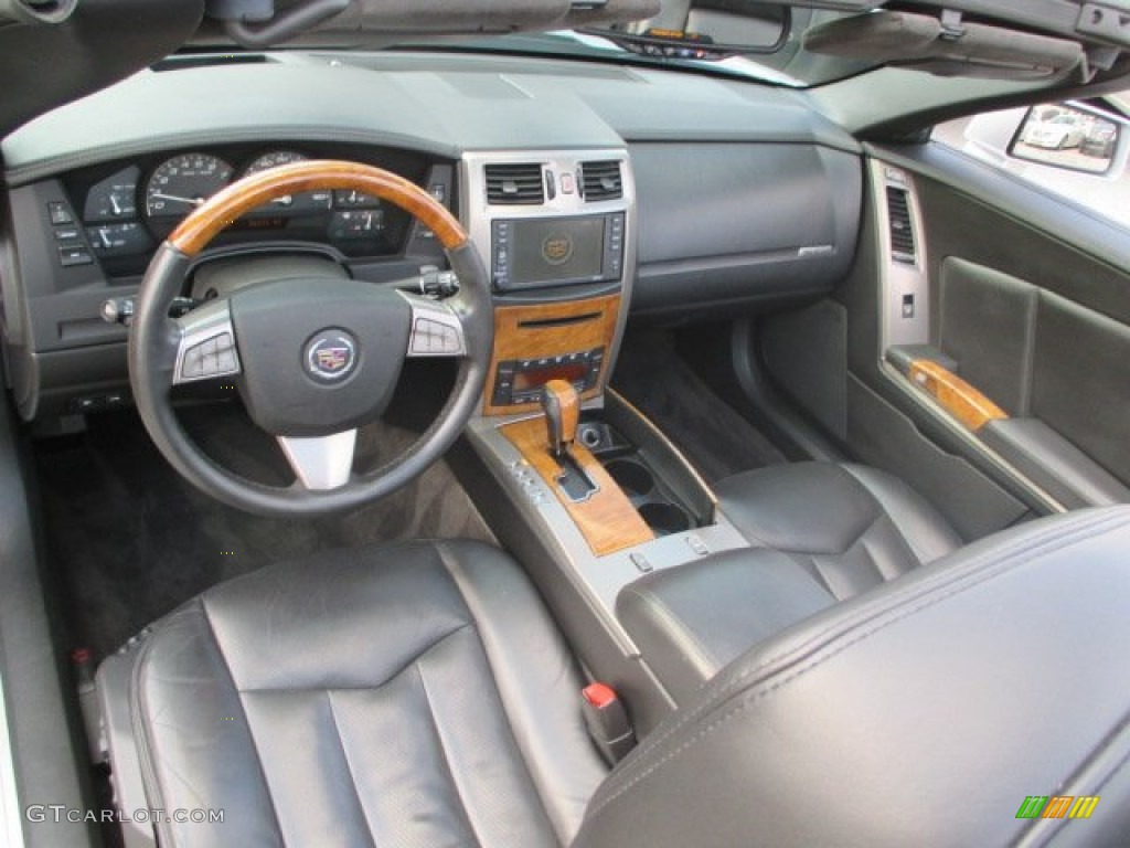 Ebony/Ebony Interior 2009 Cadillac XLR Platinum Roadster Photo #103490141