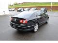 Deep Black - Passat Komfort Sedan Photo No. 2