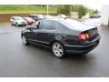 Deep Black - Passat Komfort Sedan Photo No. 3