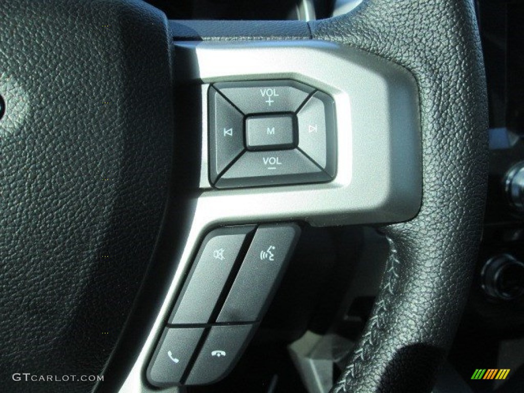 2015 F150 Lariat SuperCrew 4x4 - Oxford White / Black photo #48