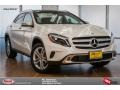 Cirrus White - GLA 250 4Matic Photo No. 1