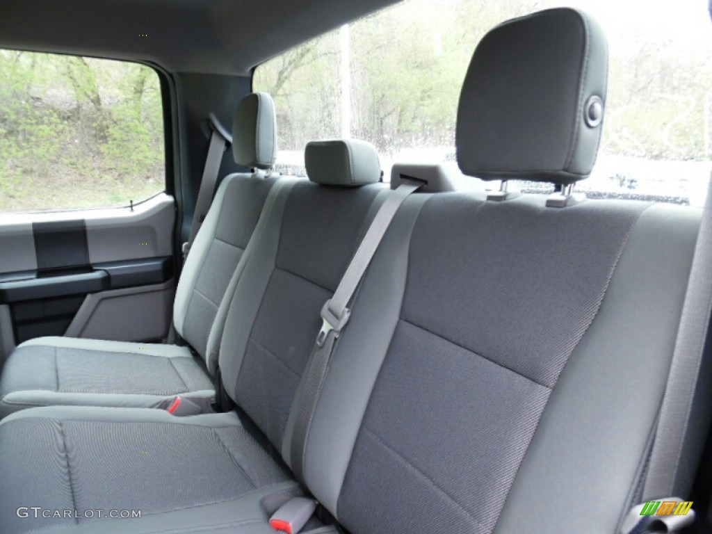 2015 F150 XLT SuperCrew 4x4 - Magnetic Metallic / Black photo #13