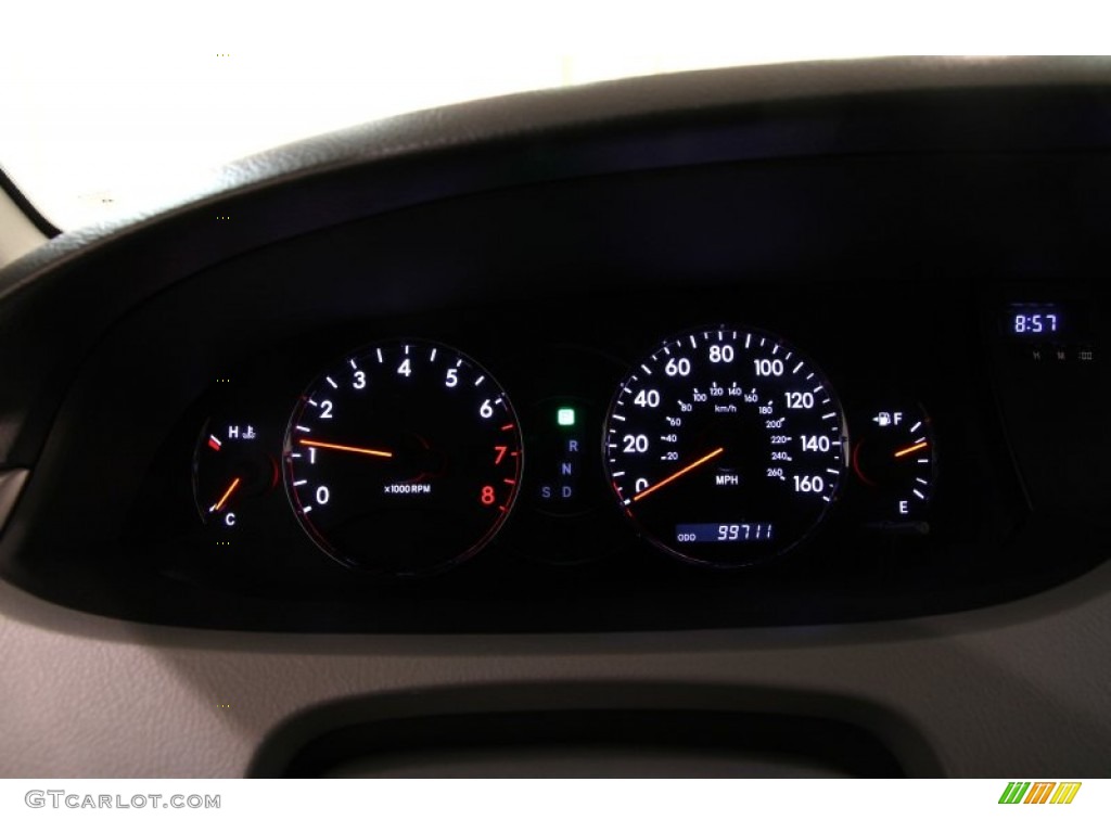 2008 Toyota Avalon XL Gauges Photos