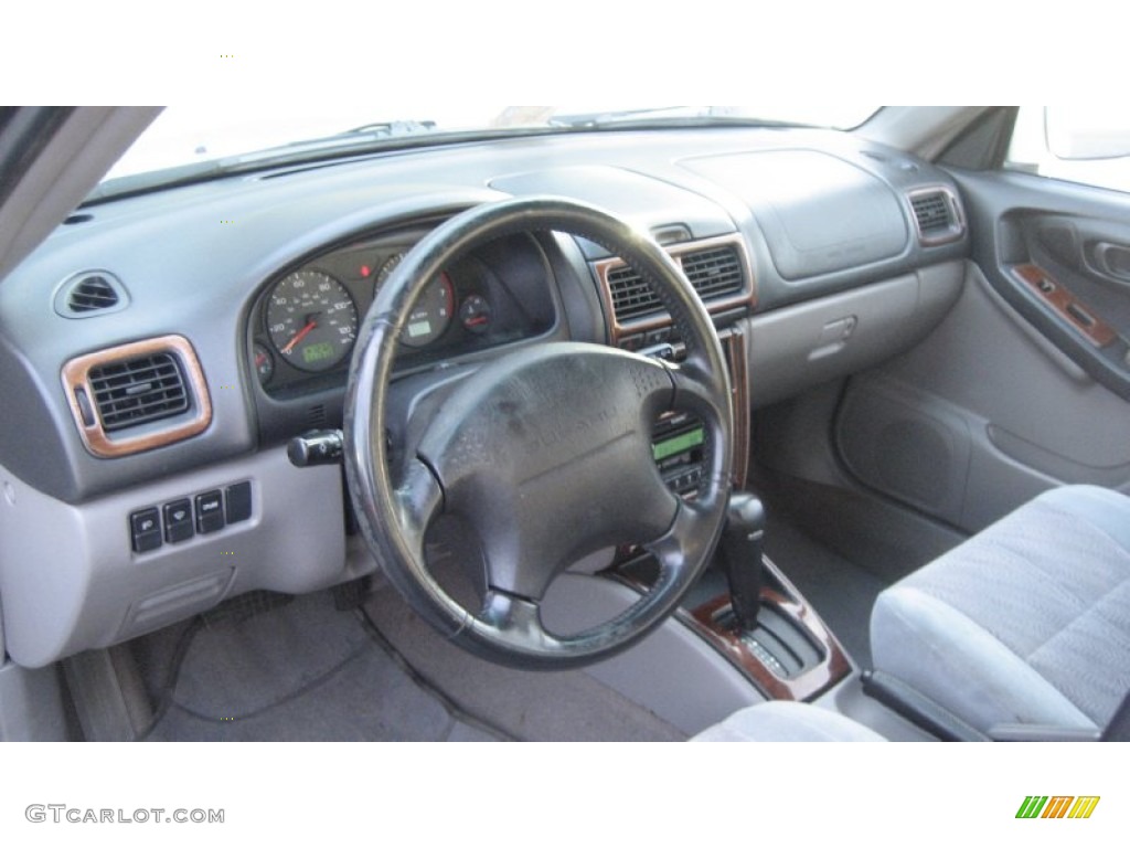 2001 Forester 2.5 S - Silverthorn Metallic / Gray photo #11