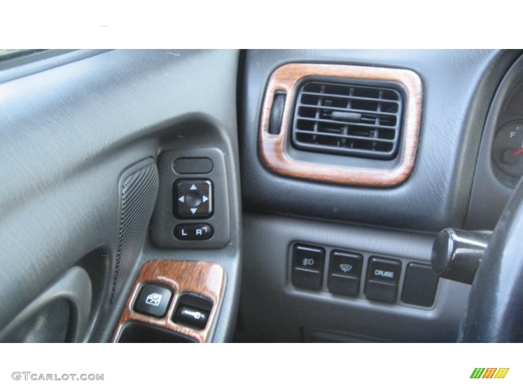 2001 Forester 2.5 S - Silverthorn Metallic / Gray photo #17