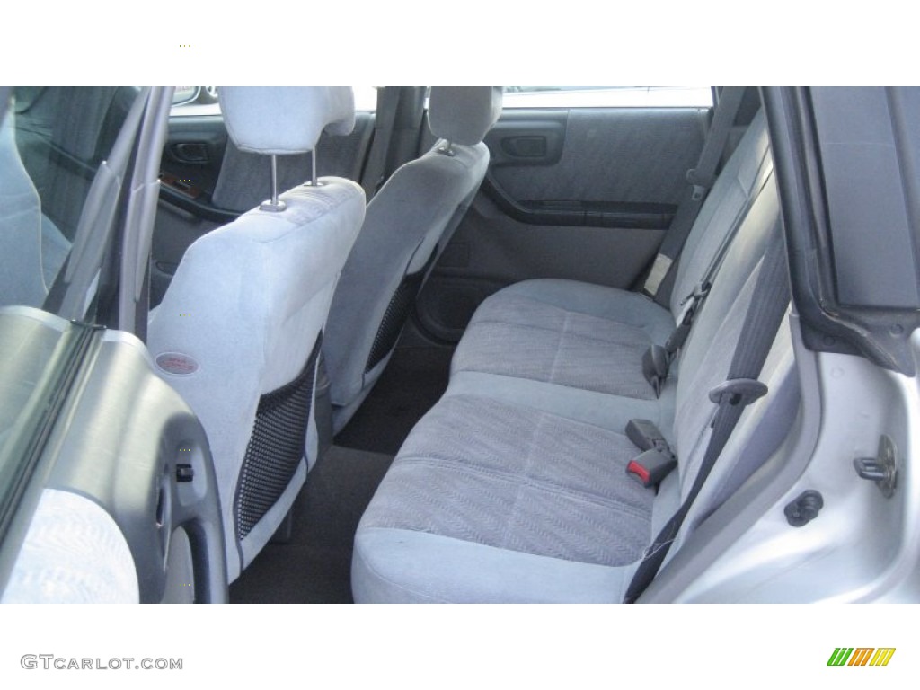 2001 Forester 2.5 S - Silverthorn Metallic / Gray photo #25
