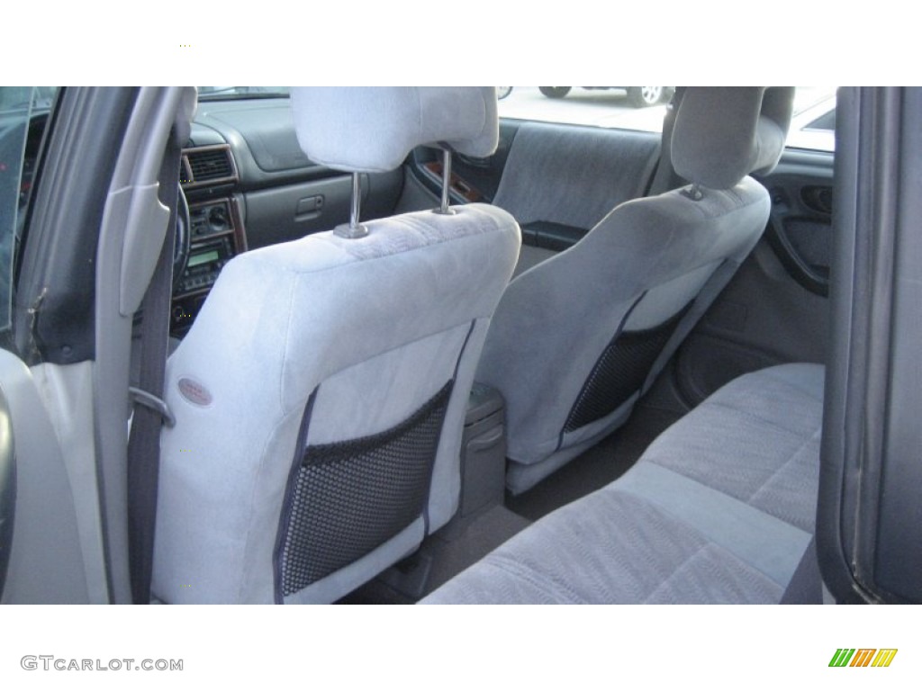 2001 Forester 2.5 S - Silverthorn Metallic / Gray photo #26
