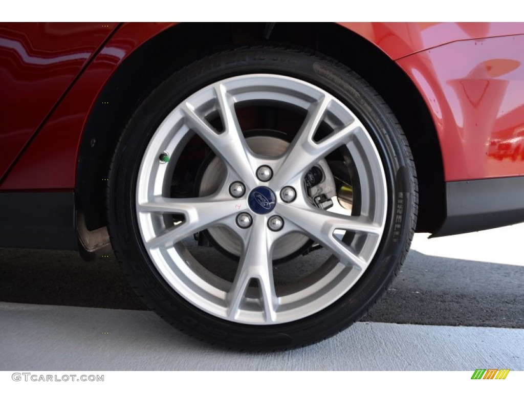 2015 Focus Titanium Sedan - Ruby Red Metallic / Charcoal Black photo #5