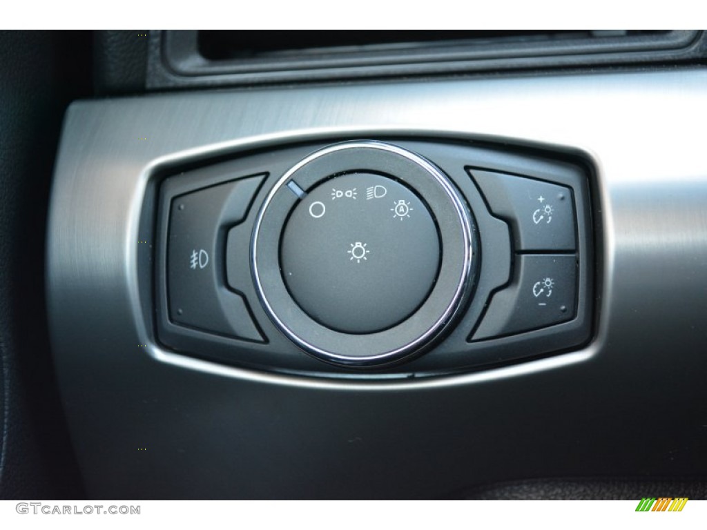 2015 Ford Mustang GT Premium Coupe Controls Photo #103510622
