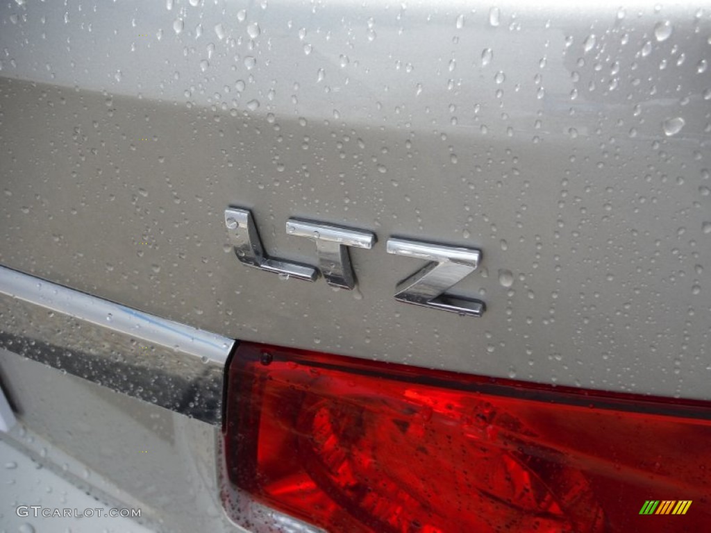 2013 Cruze LTZ - Champagne Silver Metallic / Cocoa/Light Neutral photo #12