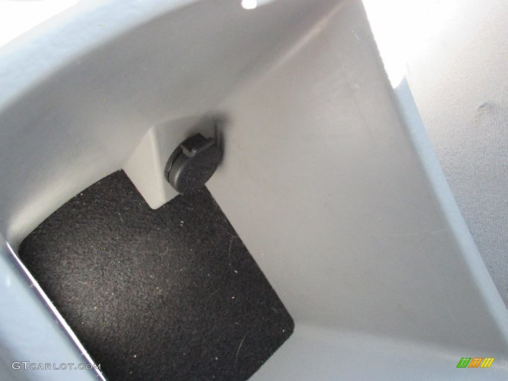 2008 Spectra EX Sedan - Deep Ocean Blue / Gray photo #30