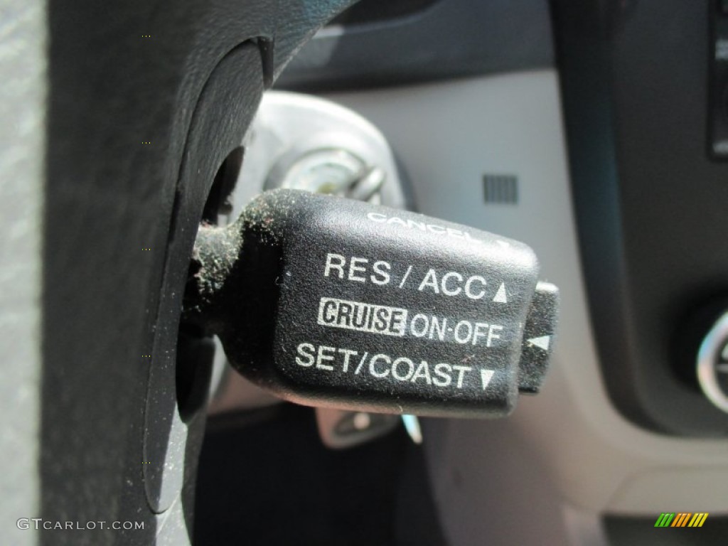 2008 Spectra EX Sedan - Deep Ocean Blue / Gray photo #35