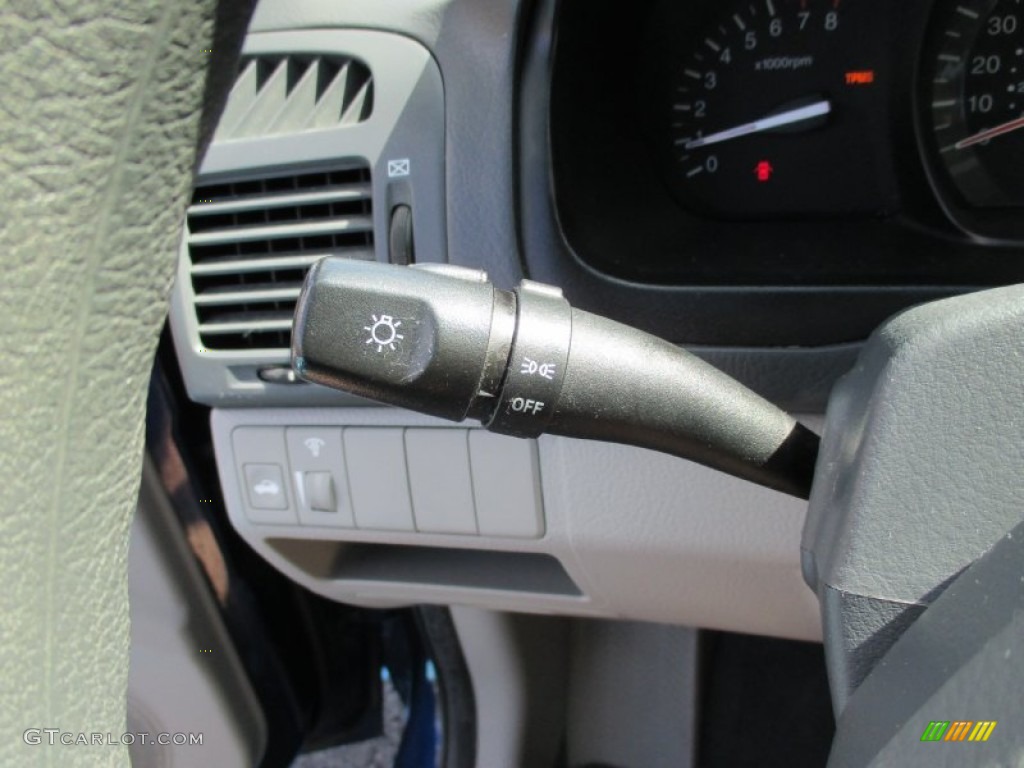 2008 Spectra EX Sedan - Deep Ocean Blue / Gray photo #36