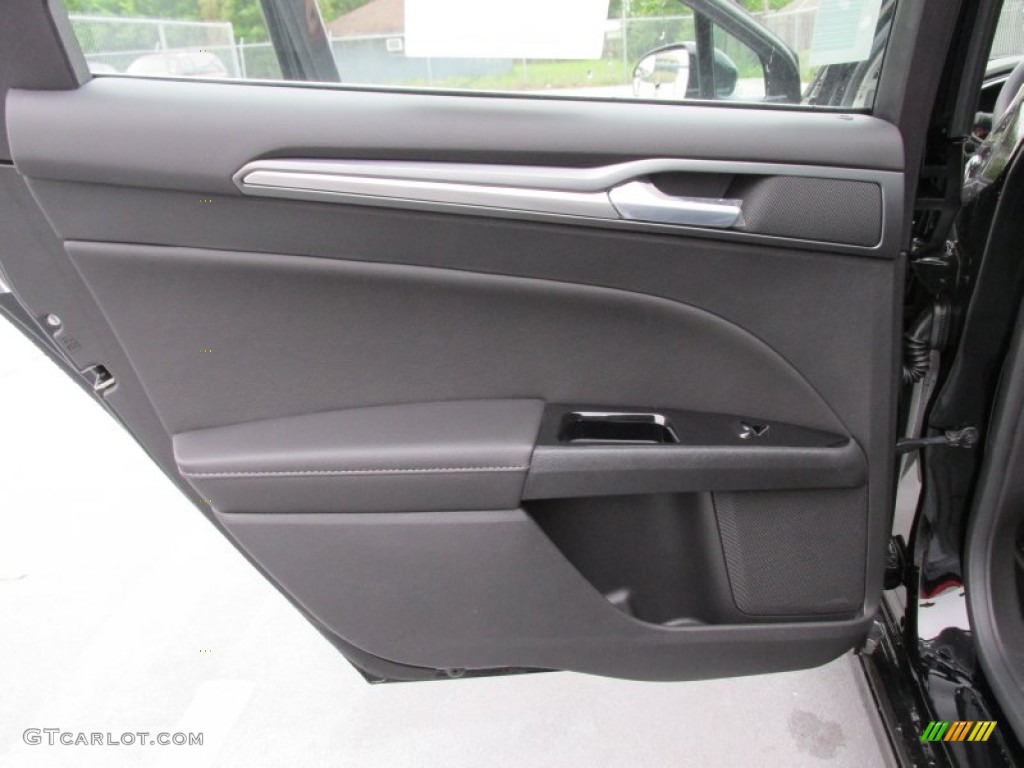 2016 Ford Fusion Titanium Charcoal Black Door Panel Photo #103515551