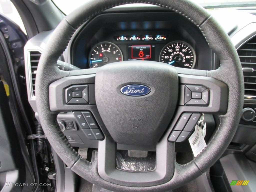 2015 Ford F150 XLT SuperCrew 4x4 Black Steering Wheel Photo #103516277
