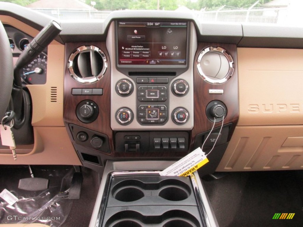 2015 F350 Super Duty Lariat Crew Cab 4x4 - Bronze Fire / Adobe photo #29