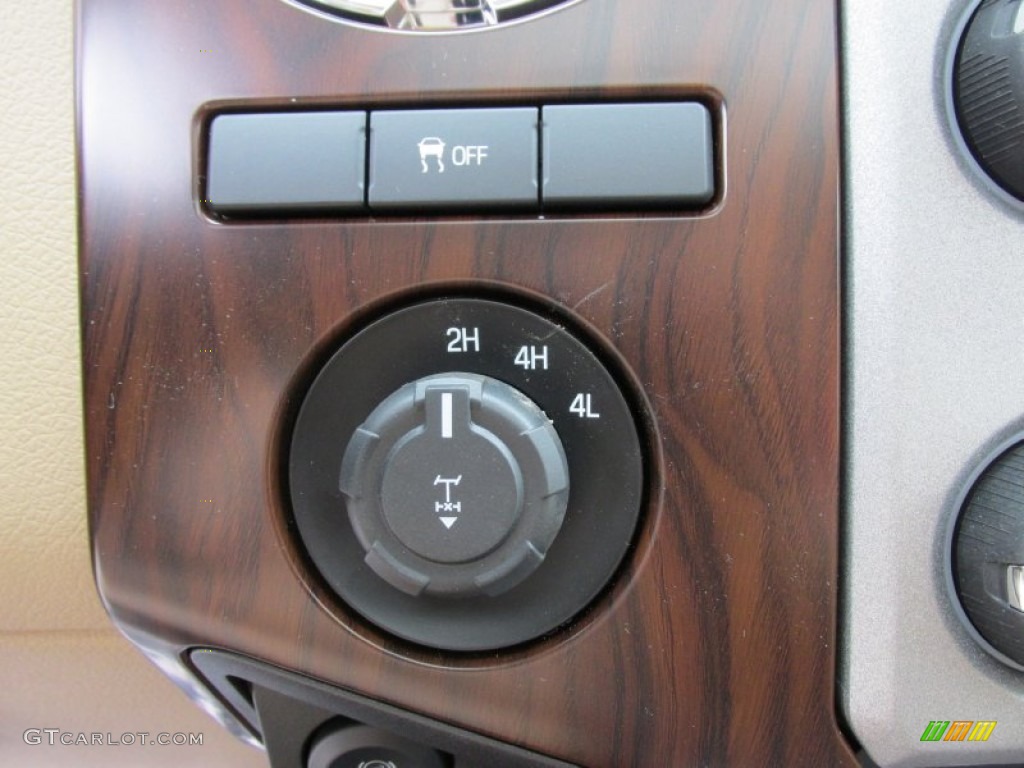 2015 F350 Super Duty Lariat Crew Cab 4x4 - Bronze Fire / Adobe photo #34