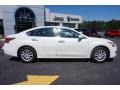Pearl White - Altima 2.5 S Photo No. 8