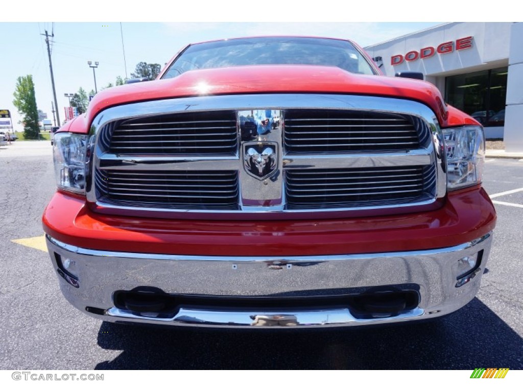 2011 Ram 1500 Big Horn Crew Cab 4x4 - Flame Red / Dark Slate Gray/Medium Graystone photo #2