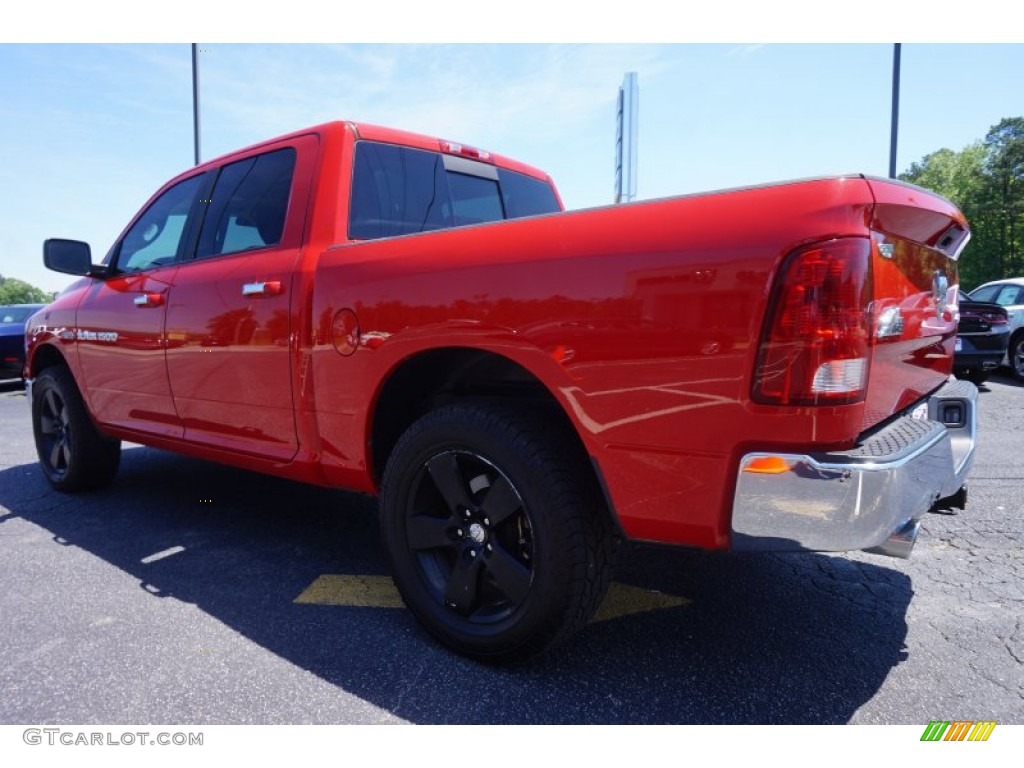 2011 Ram 1500 Big Horn Crew Cab 4x4 - Flame Red / Dark Slate Gray/Medium Graystone photo #5