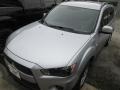 2010 Cool Silver Metallic Mitsubishi Outlander ES  photo #2