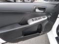 Super White - Camry SE Photo No. 10