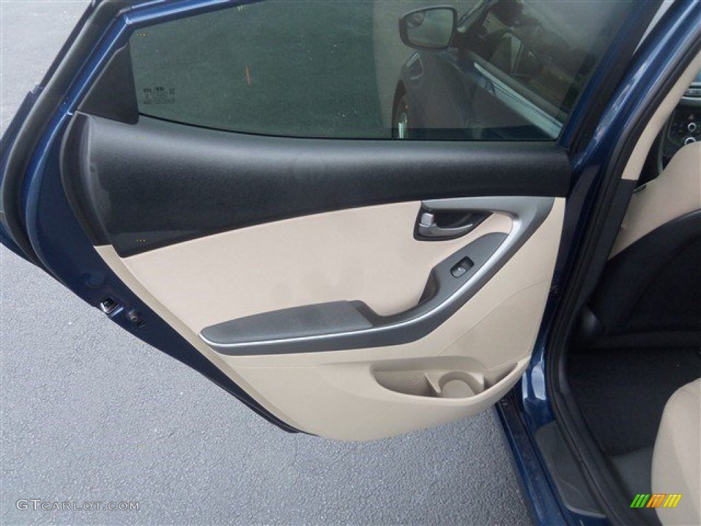 2016 Elantra SE - Blue / Beige photo #12