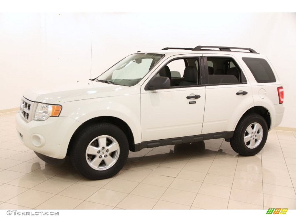 2009 Escape XLT V6 4WD - White Suede / Stone photo #3