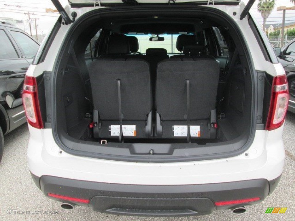 2015 Explorer XLT - White Platinum / Charcoal Black photo #10