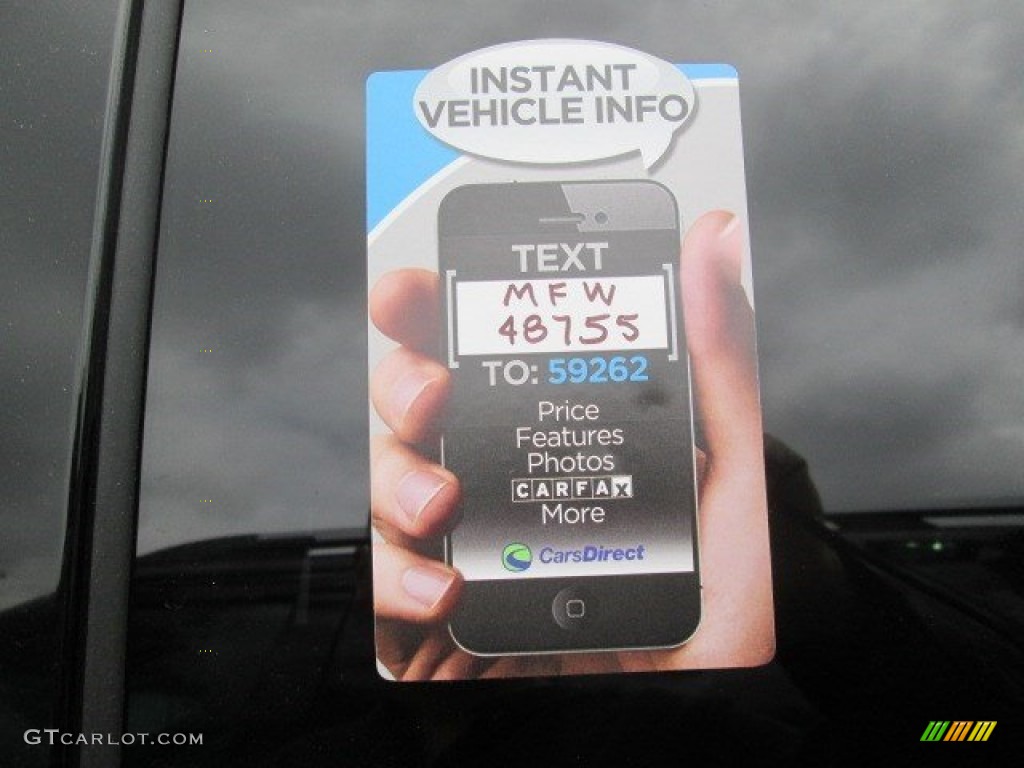 2015 Explorer XLT - Oxford White / Charcoal Black photo #1