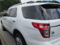 2015 Oxford White Ford Explorer XLT  photo #3